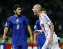 capt.wcber15207092020.wcup_world_cup_soccer_italy_france_final_wcber152.jpg